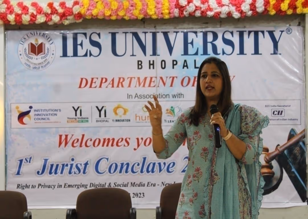 C:\Users\ies\Desktop\BCI\VIDHI MANTHAN\Activities\1st Jurist Conclave 2023\1st Jurist conclave 2023 Pics\IMG_2559.JPG