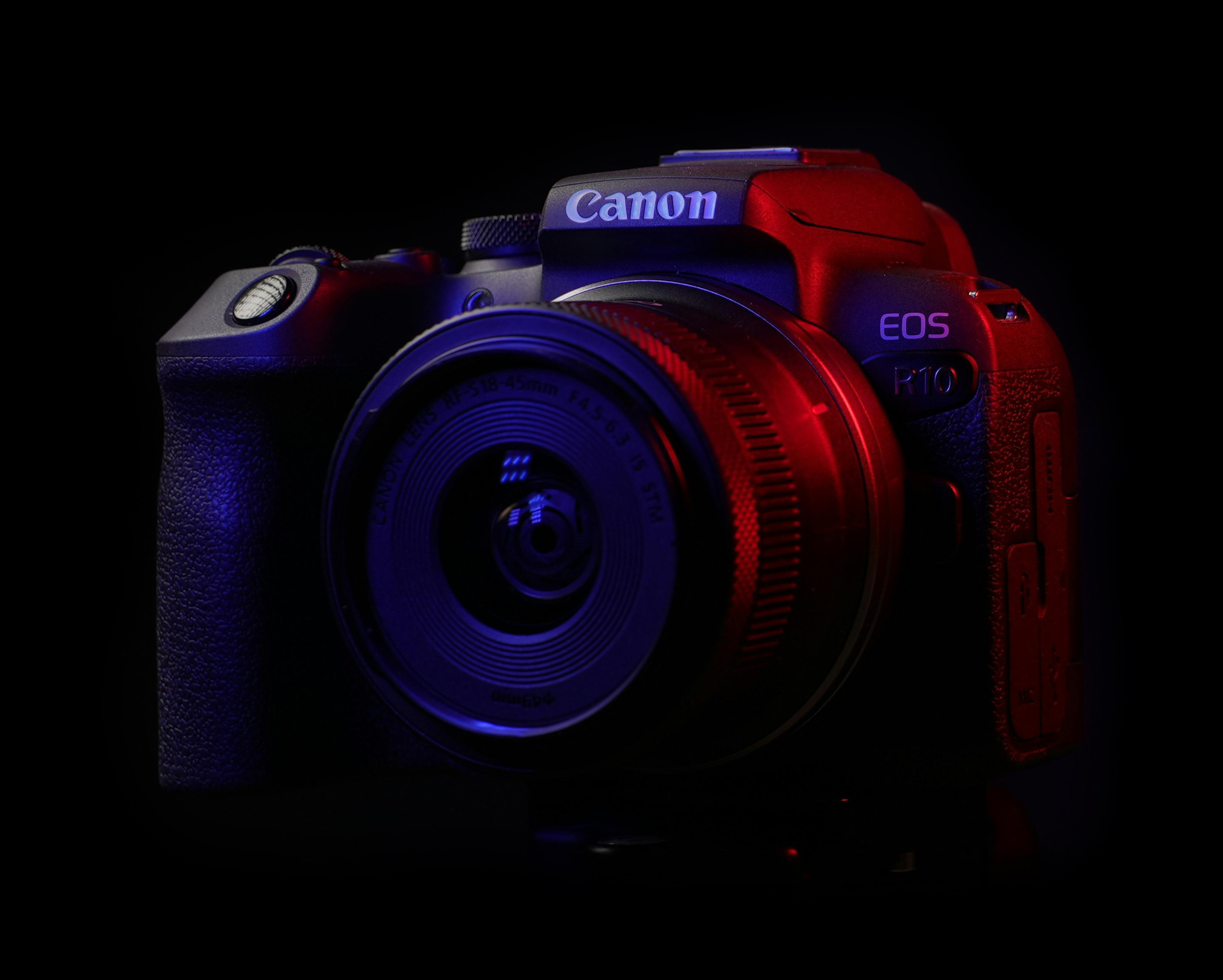 Cámara Canon modelo EOS