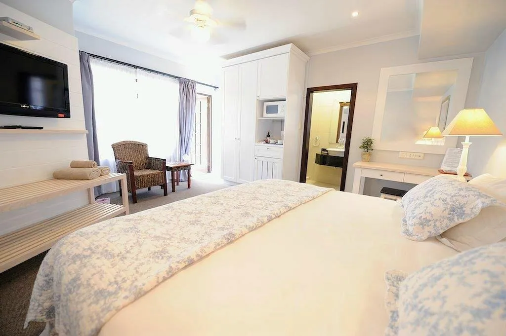 Blick in ein Zimmer der Beachwalk Bed and Breakfast Unterkunft