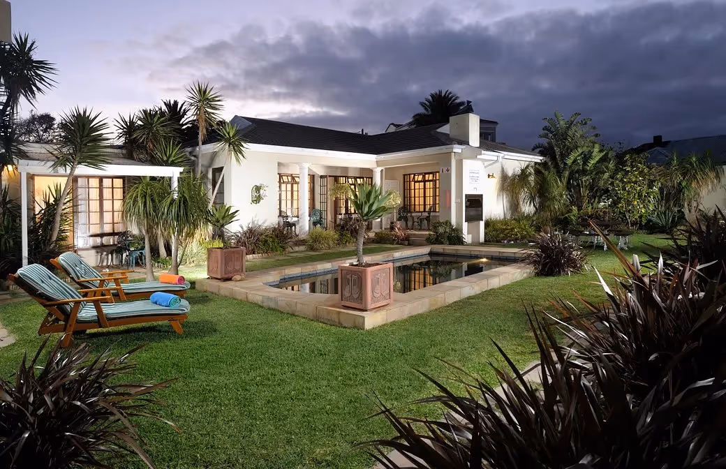 Pool der Beachwalk Bed and Breakfast Unterkunft