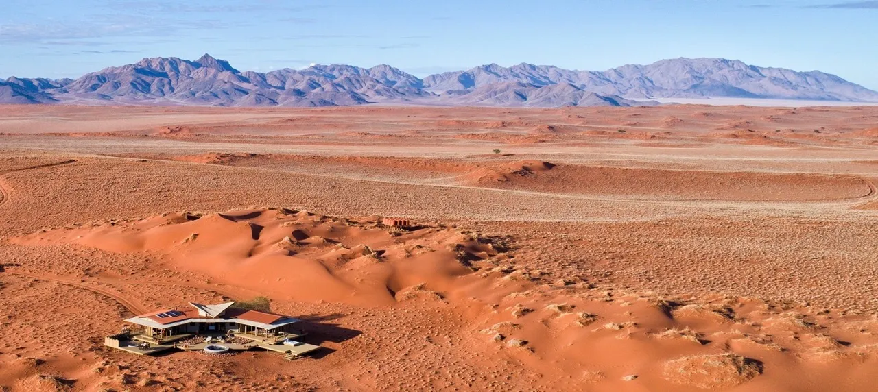 Die nachhaltigen Wolwedans Lodges und Camps in Namibia