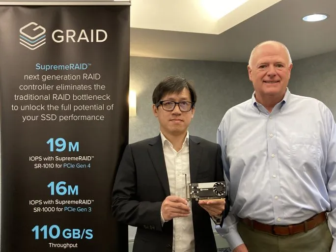 Leander Yu, CEO of Graid Technology, alongside Tom Paquette, its vice-president in charge of the Americas and EMEA markets.