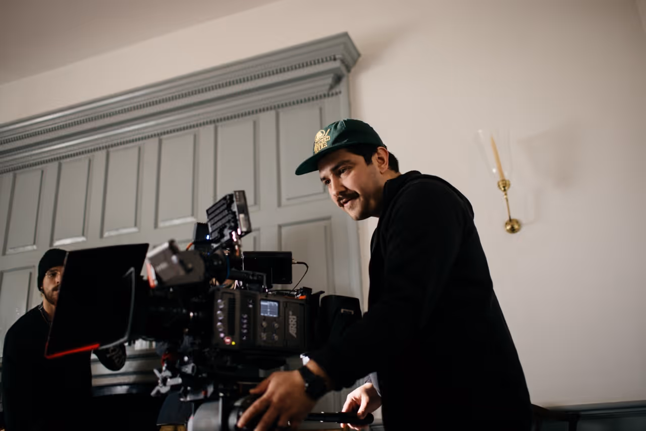 Behind the scenes of a Caravan commercial shoot
