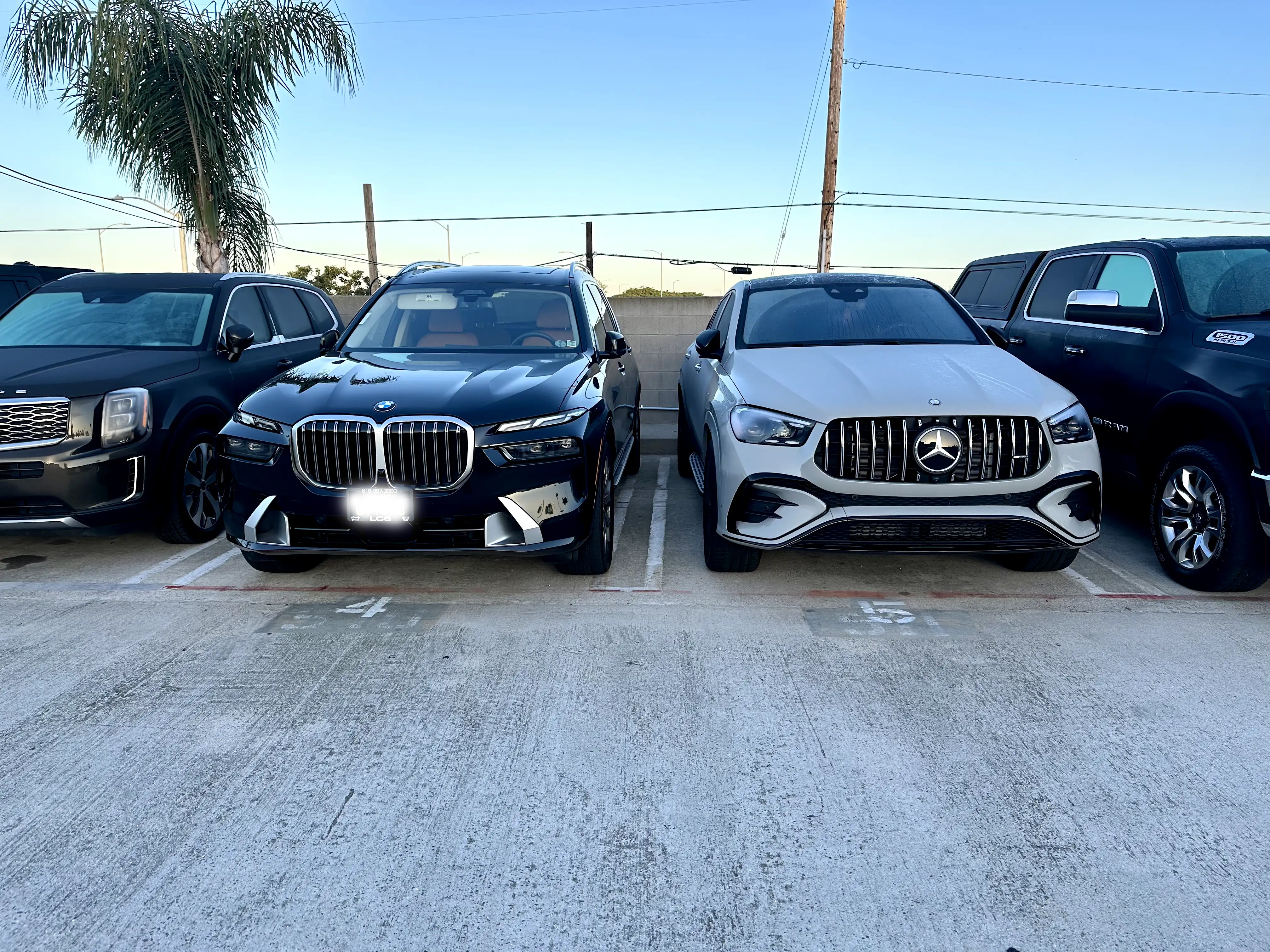 lax valet parking image