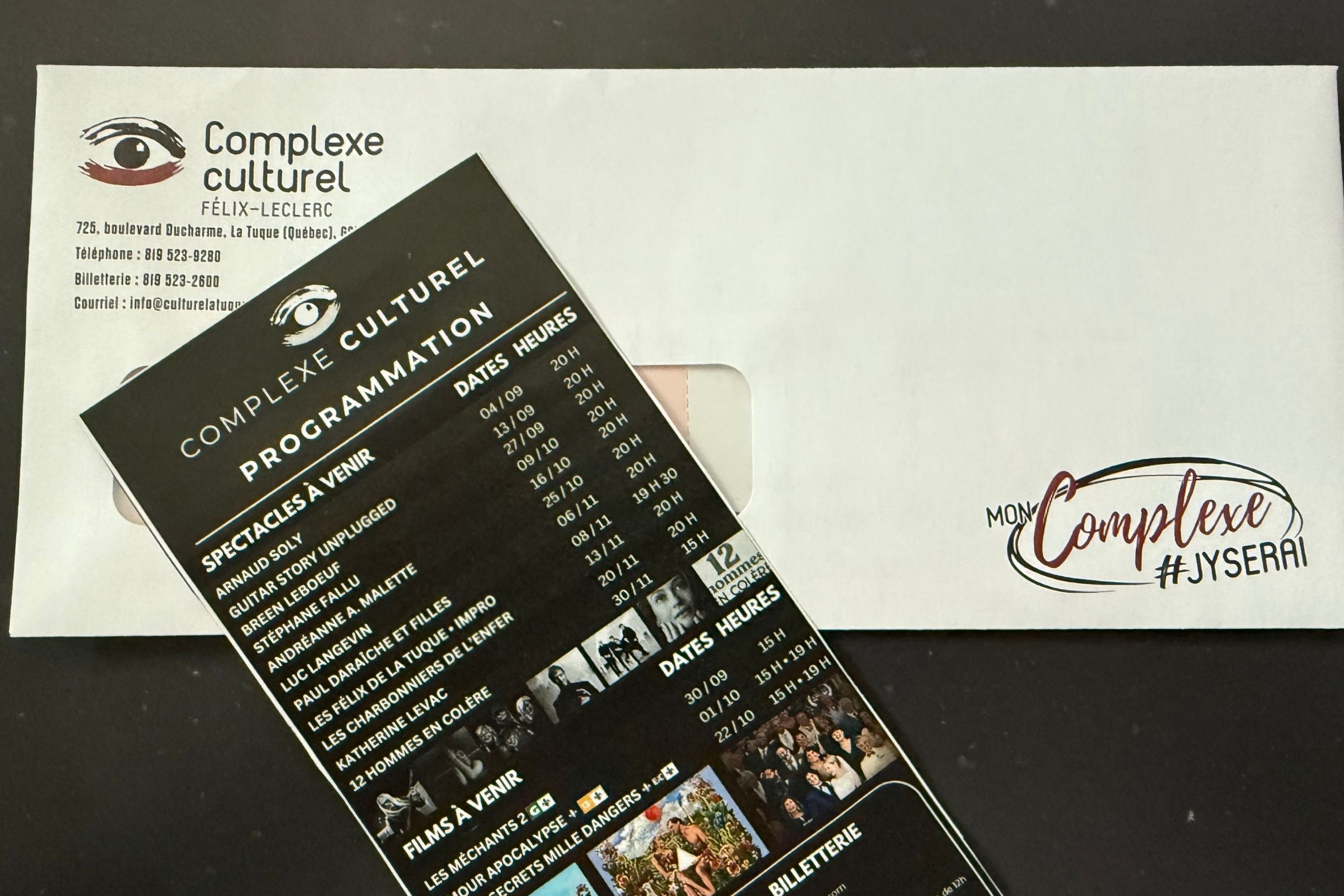 En attendant le facteur