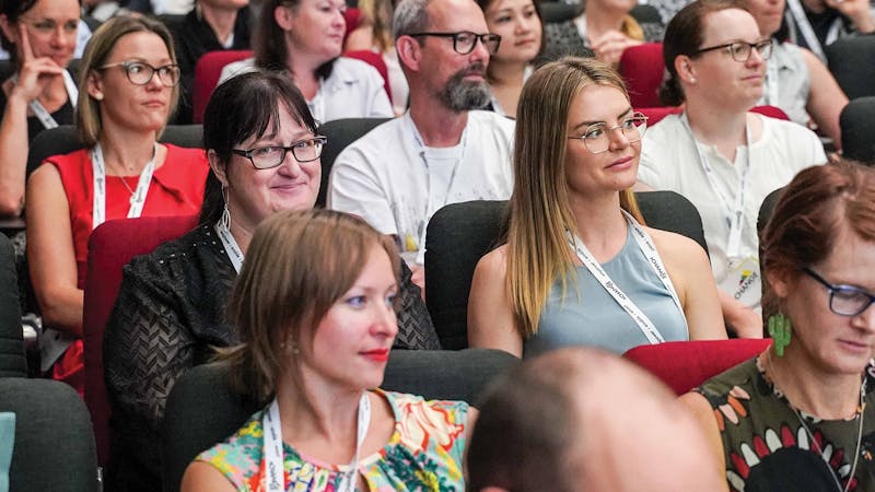Change conference audience