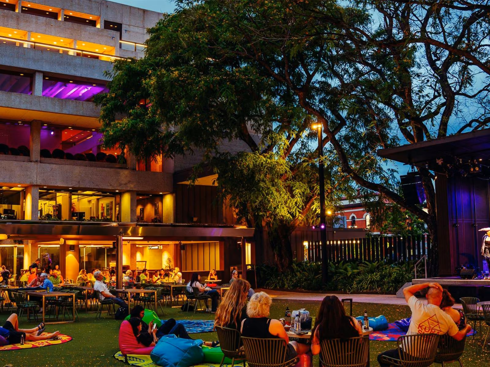 Live at Melbourne Street Green