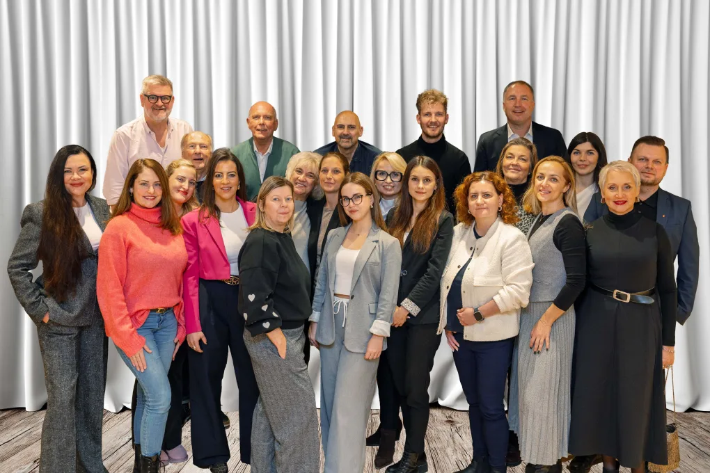 Das Team hinter Senihelp24 – 24 Stunden Pflege zu Hause