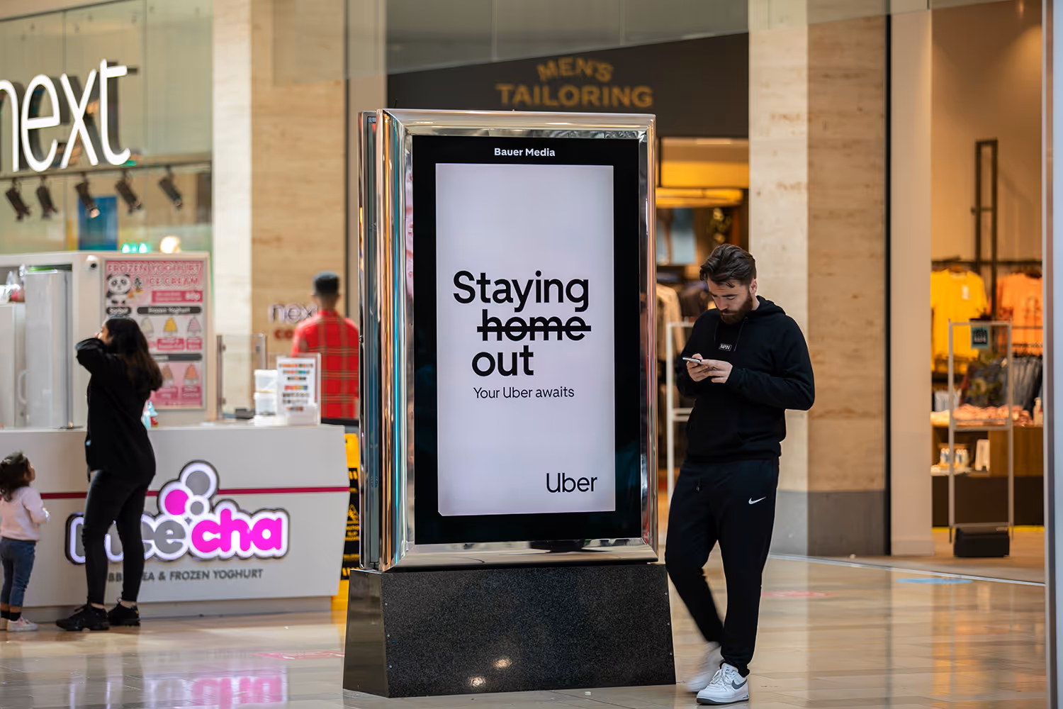 Malls Live digital advertising panel in a shopping mall