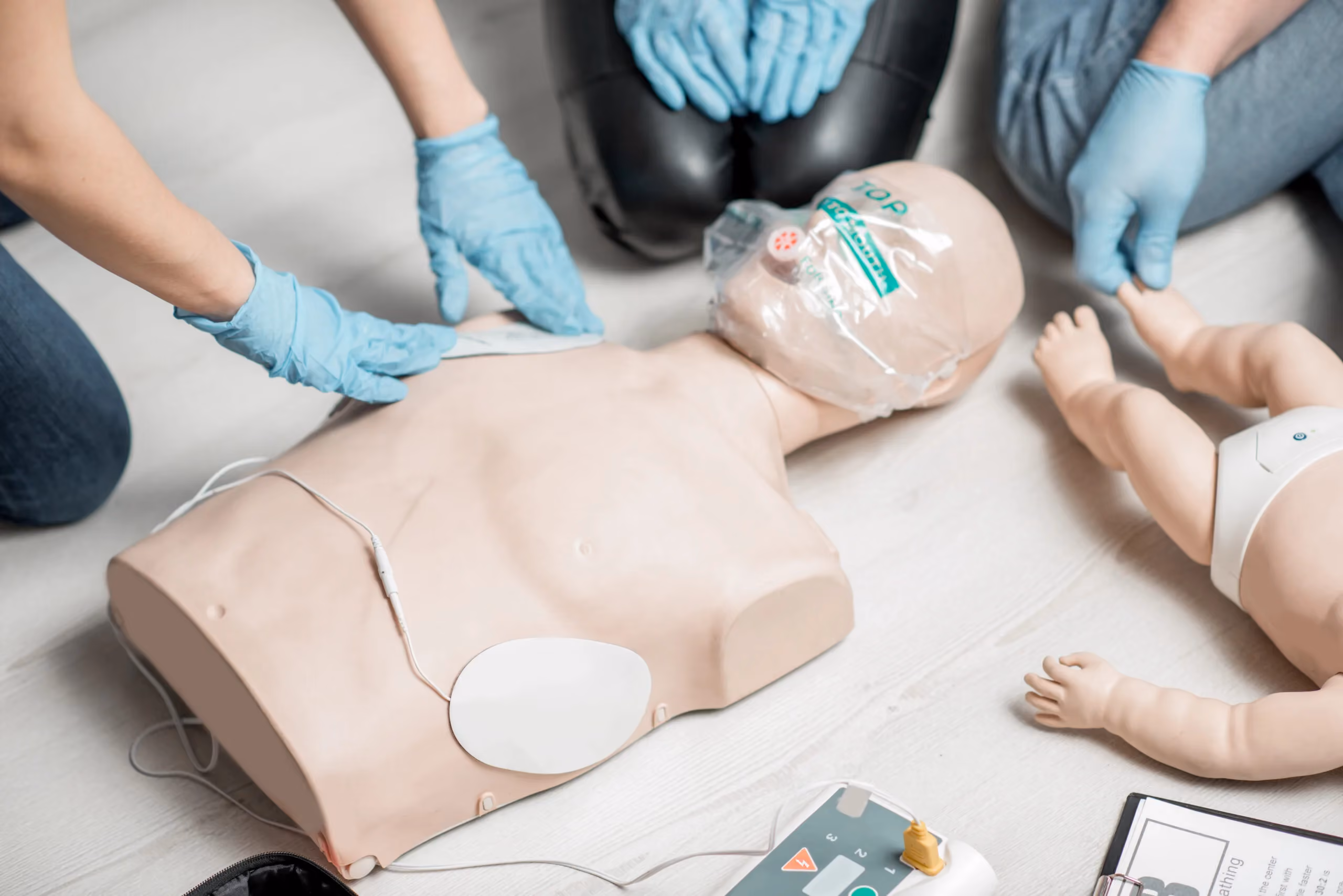 Emergency First Aid At Work (EFAW)