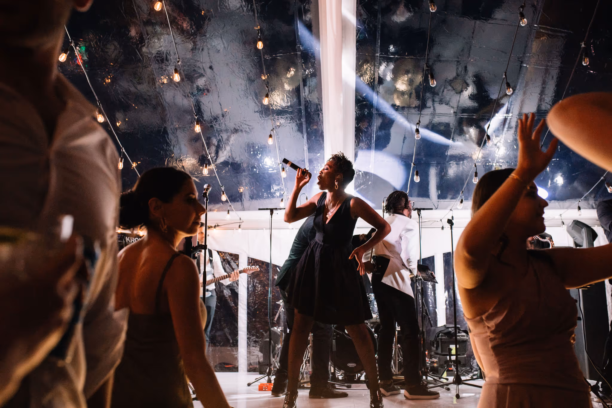 Muskoka wedding venue outdoor celebration