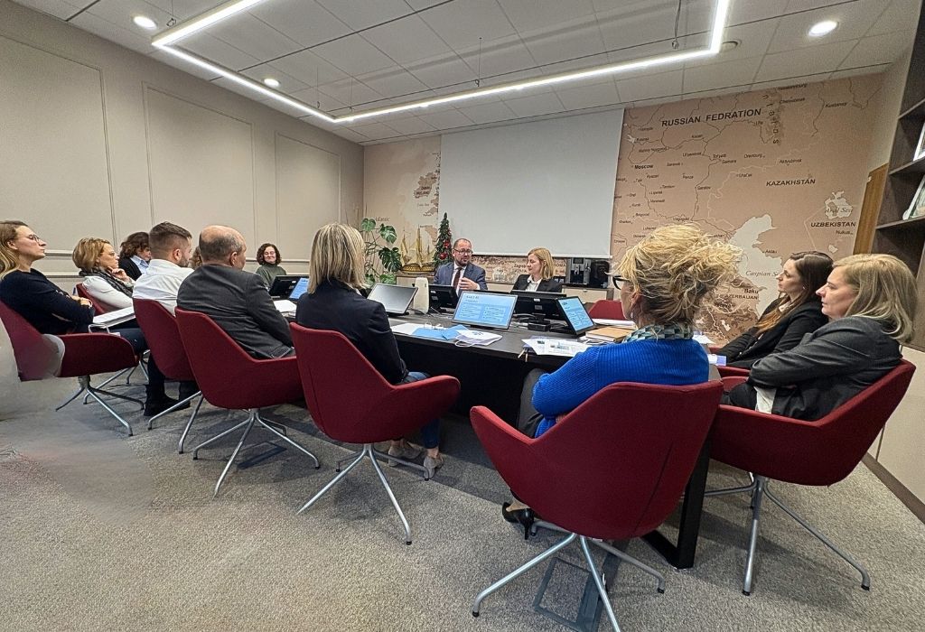 Fake news w erze AI - thumbnail