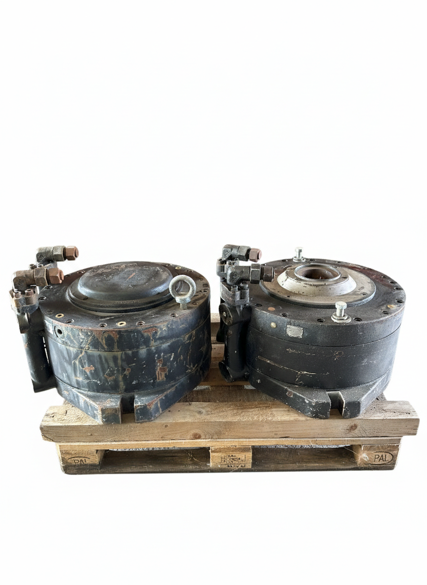 FLENDER HMS 635 "TITAN" - 7,798 CC/REV 39,680 NM