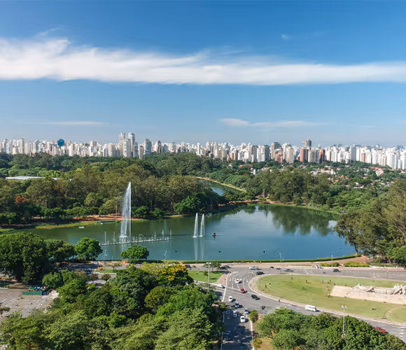 A 3.2 km do Parque Ibirapuera