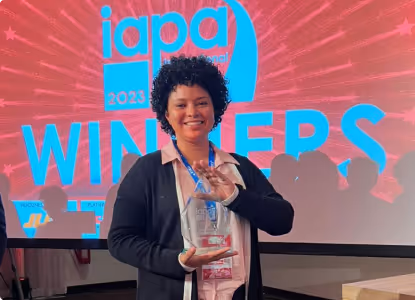 Engenheira da Mills vence o prêmio IAPA 2023 - Mills na Mídia