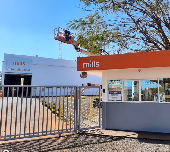 Aluguel de Plataforma Elevatoria em Joinville