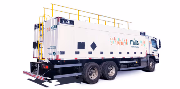 Caminhão comboio Volvo VM-290