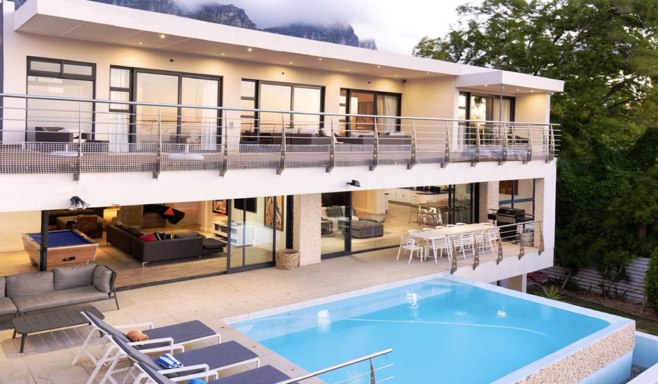 Blue Emerald Villa