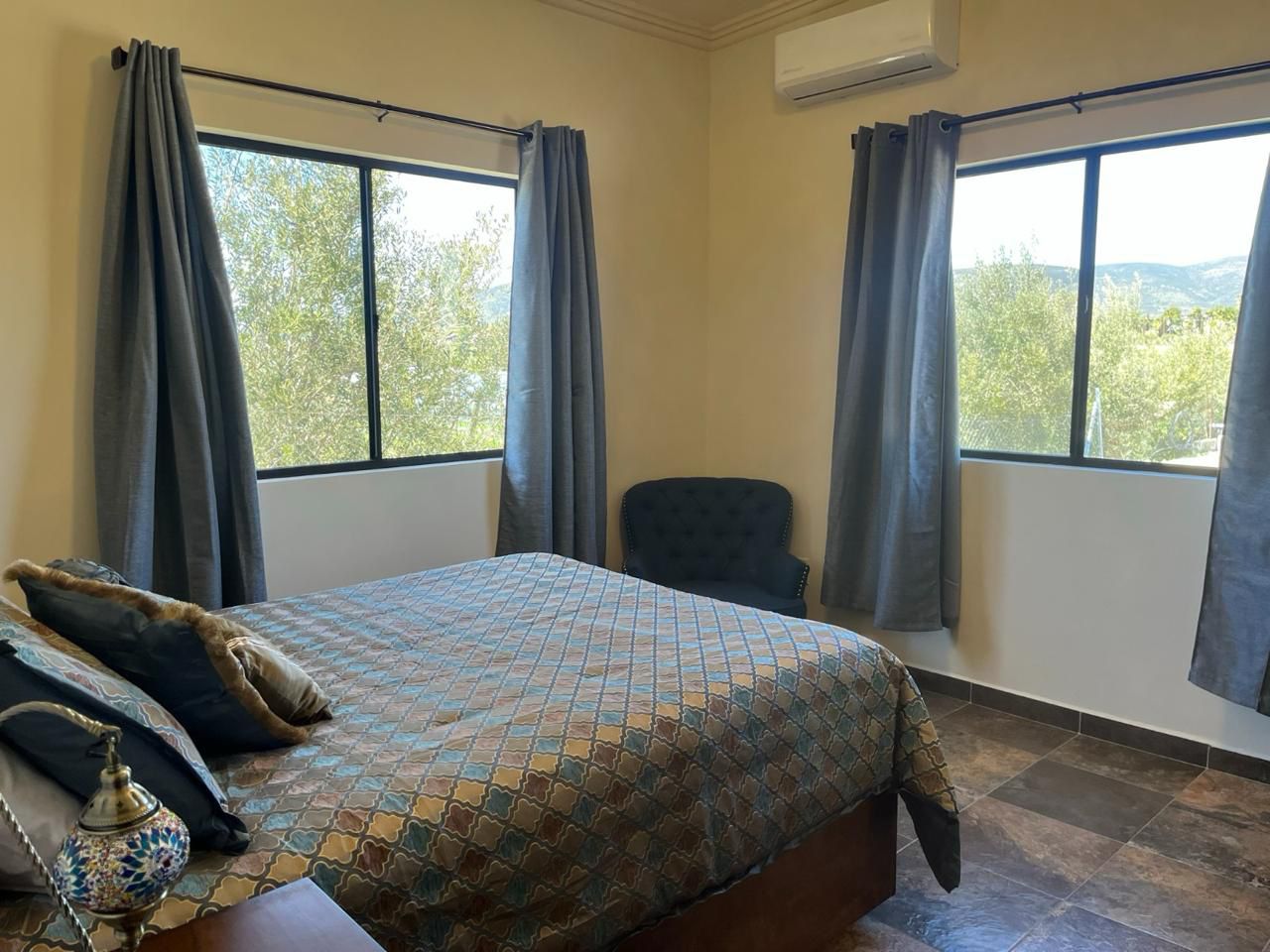 Cama en Villa de Jardín de Persia en el Valle de Guadalupe