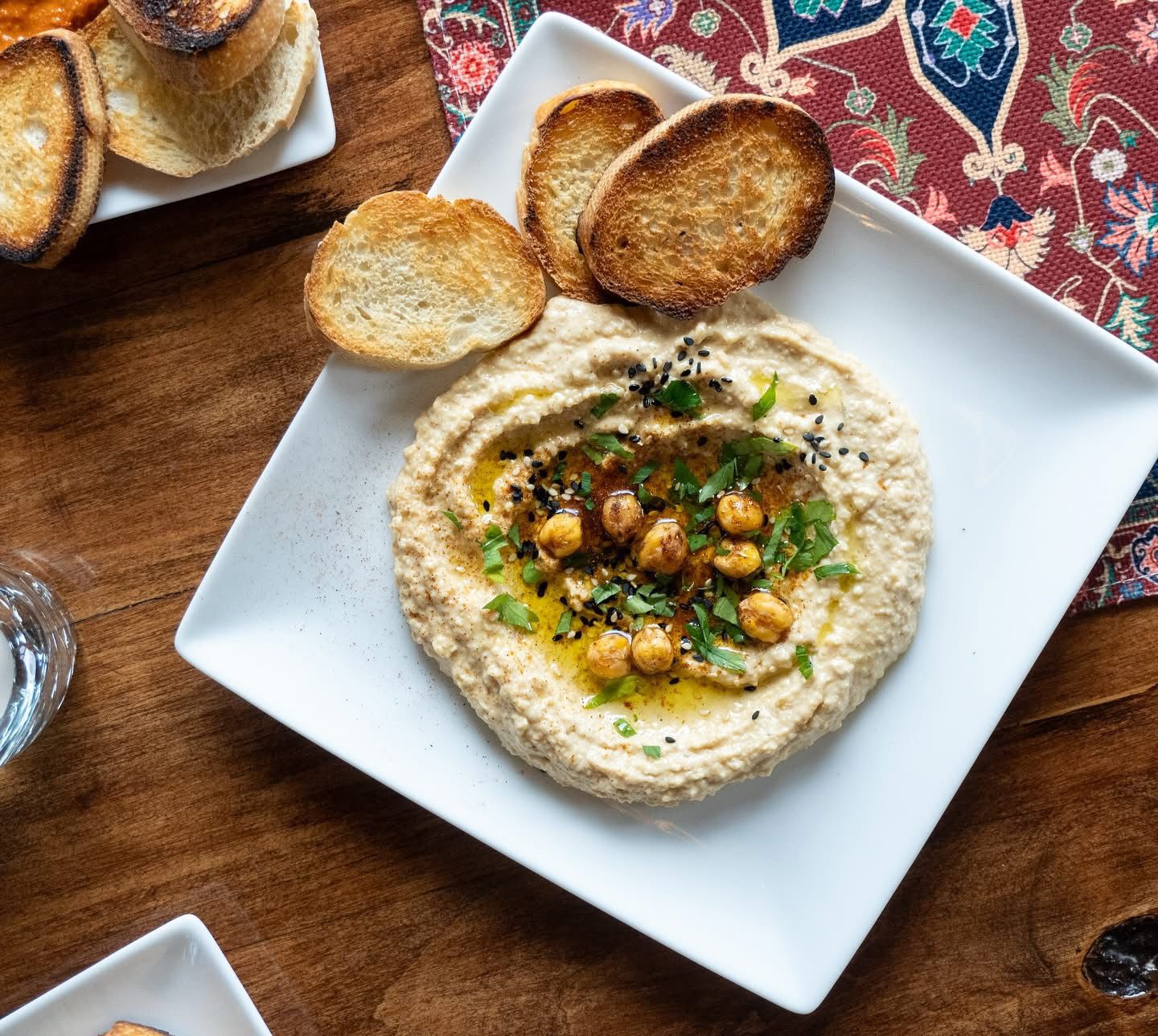 Hummus-Shiraz-Restaurant
