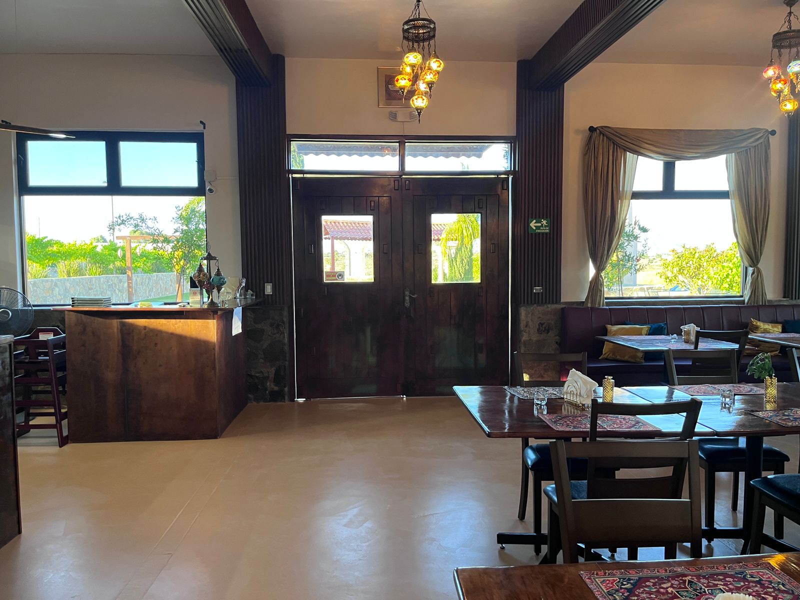 Shiraz-Restaurant

