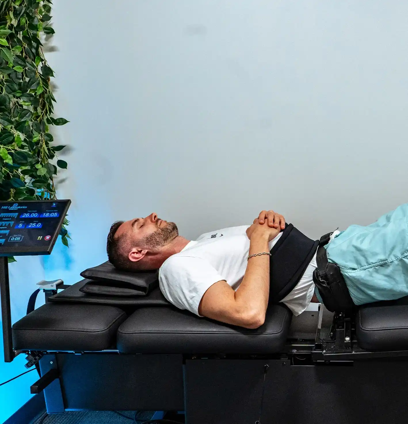 spinal decompression therapy session in San Diego clinic