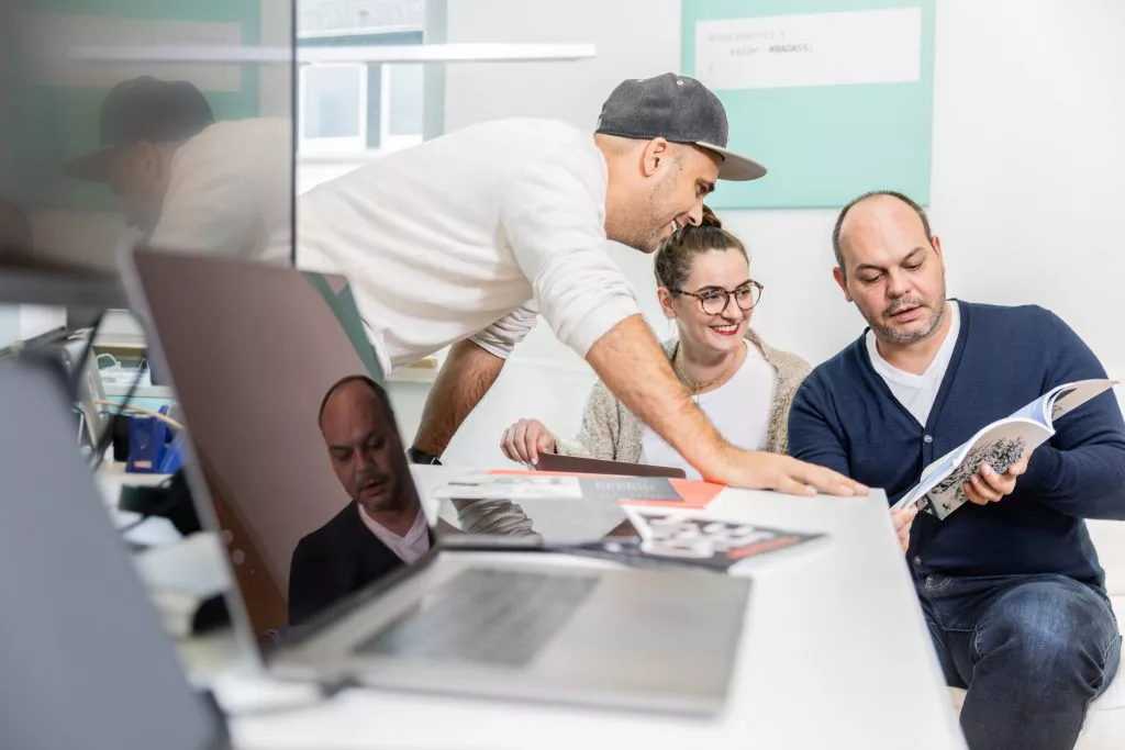 Digitale Beratung arbeitet an einem neuen Marketing Konzept