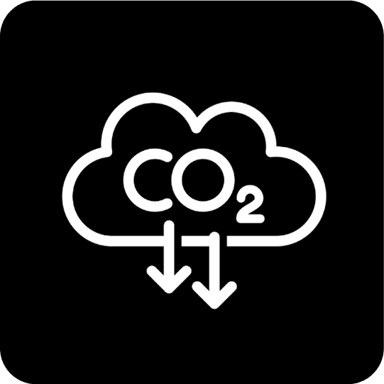 Cloud icon with CO2 and downward arrow – Minimising carbon footprint