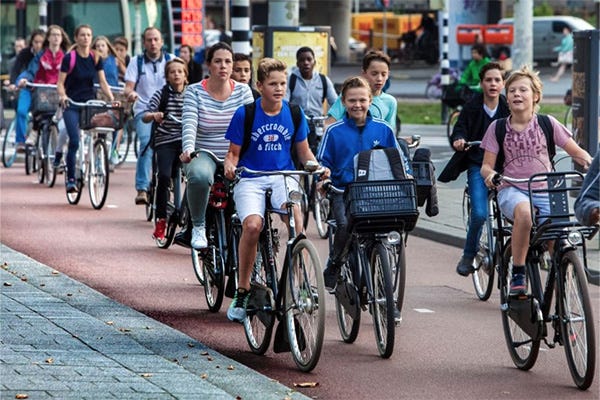 travel-to-school-a-dutch-experience.jpg