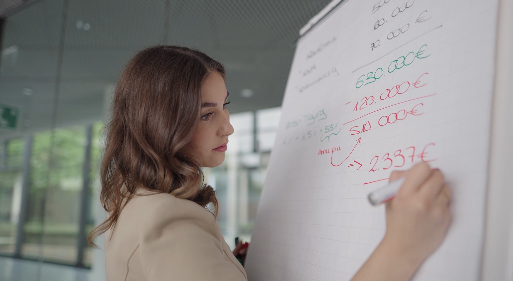 image of contact desk (for a maritime service)