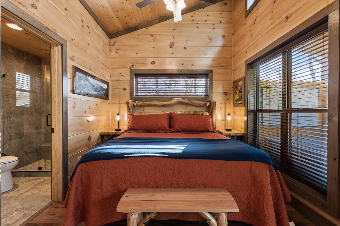 1 bedroom 1 bath cabin near Gatlinburg, TN