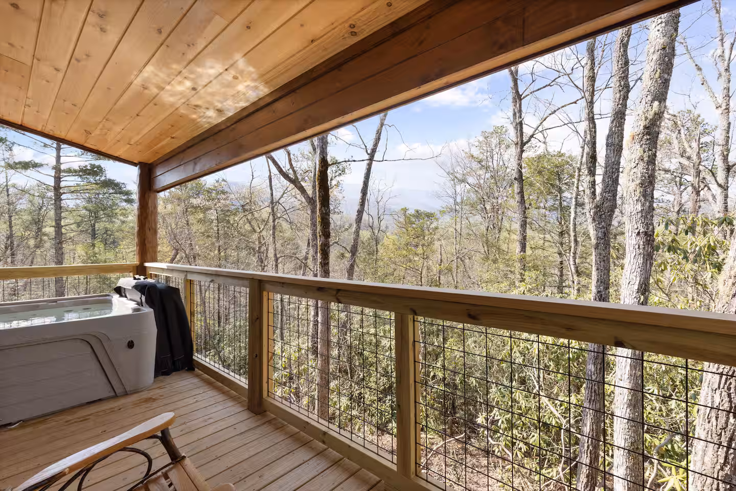 1 bedroom 1 bath cabin near Gatlinburg, TN