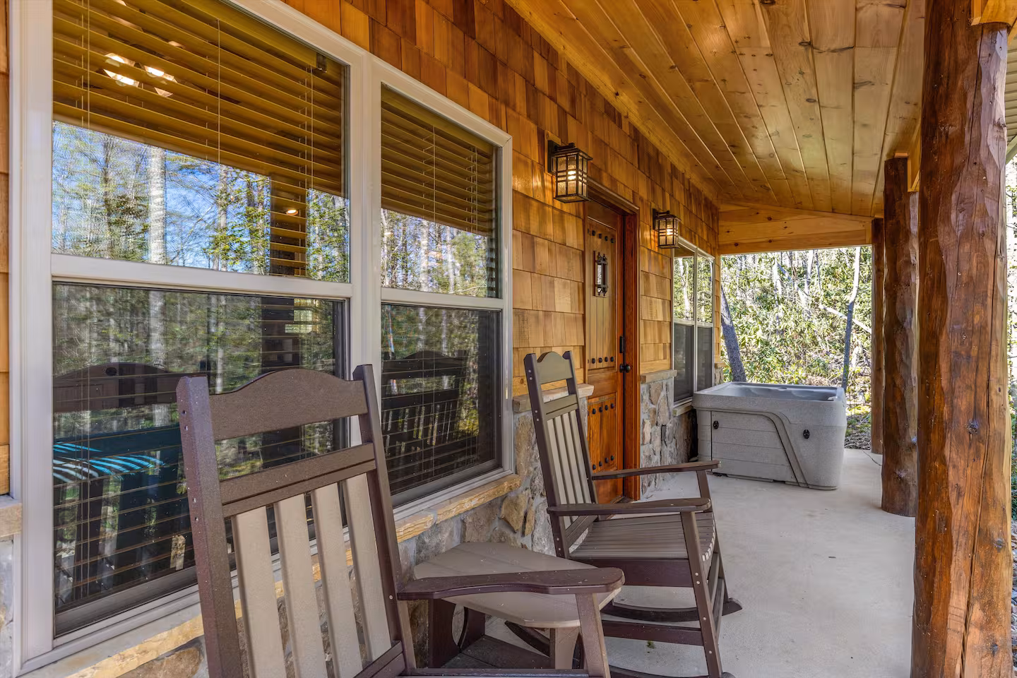 1 bedroom 1 bath cabin near Gatlinburg, TN