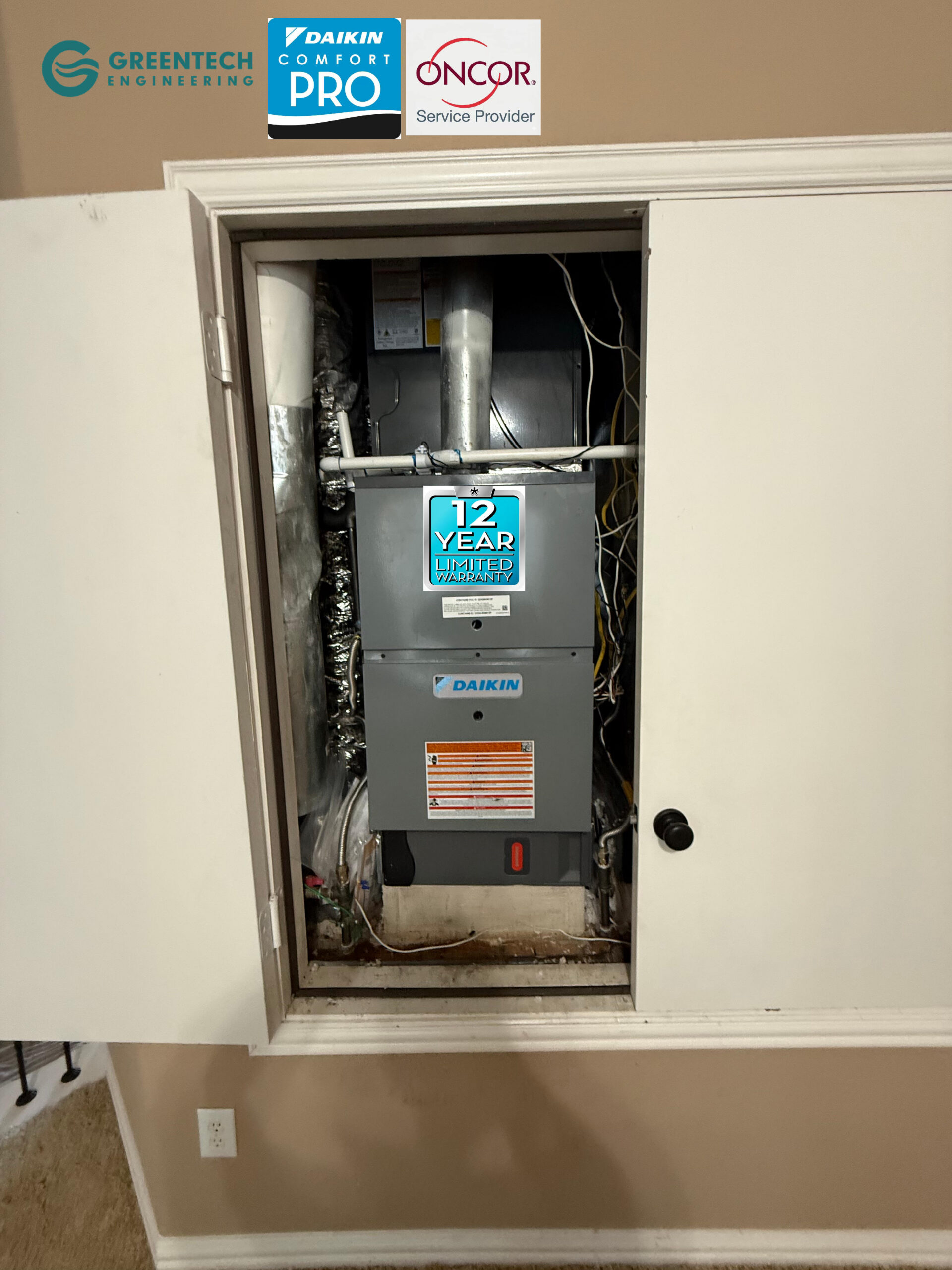 A flawlessly installed Daikin indoor system, featuring an all-aluminum evaporator coil and a variable-speed gas furnace in an upflow configuration.