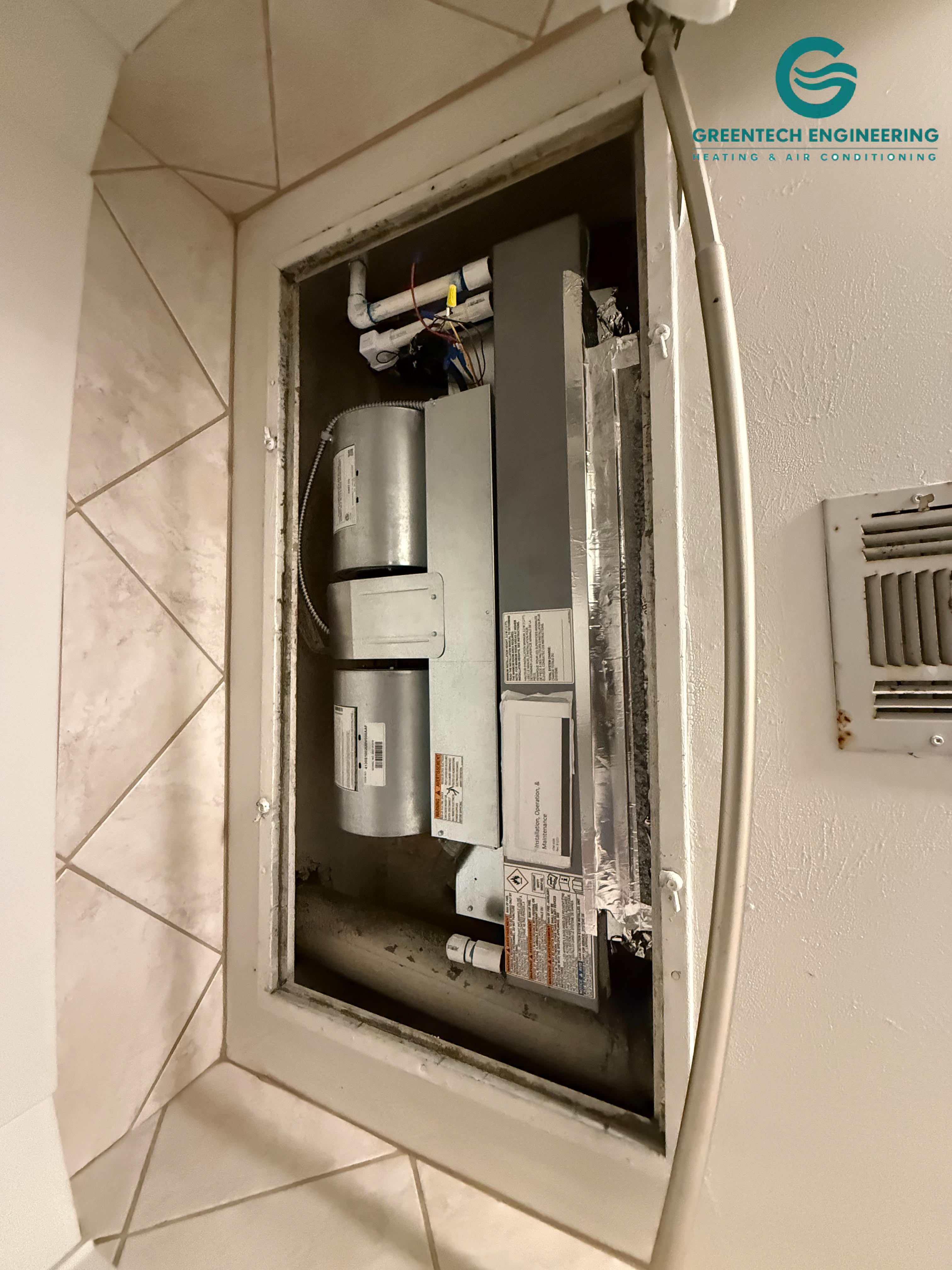 New First Co. ceiling-recessed fan coil installed in a Dallas 75211 home