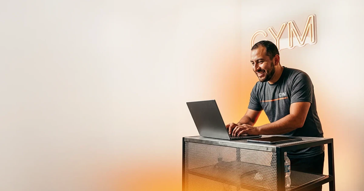 Emprendedor utiliza Payphone como método de pago en su gimnasio.