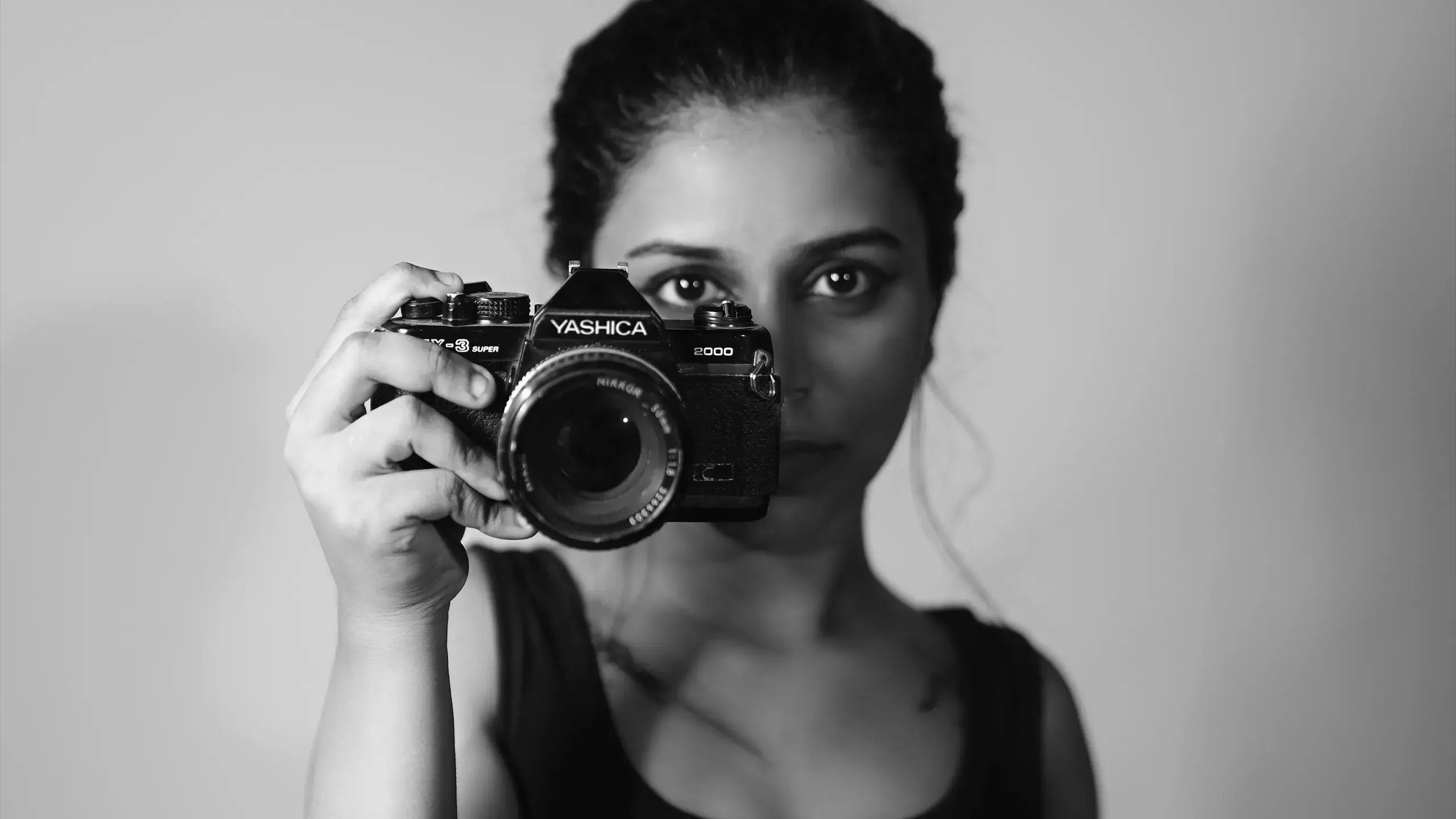 Mastering Monochrome: Bjelle's Visual Symphony in Black and White Brilliance