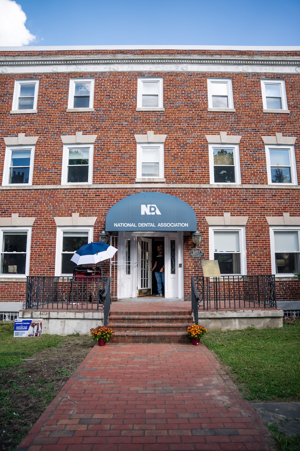 image of community outreach (for a mosques)