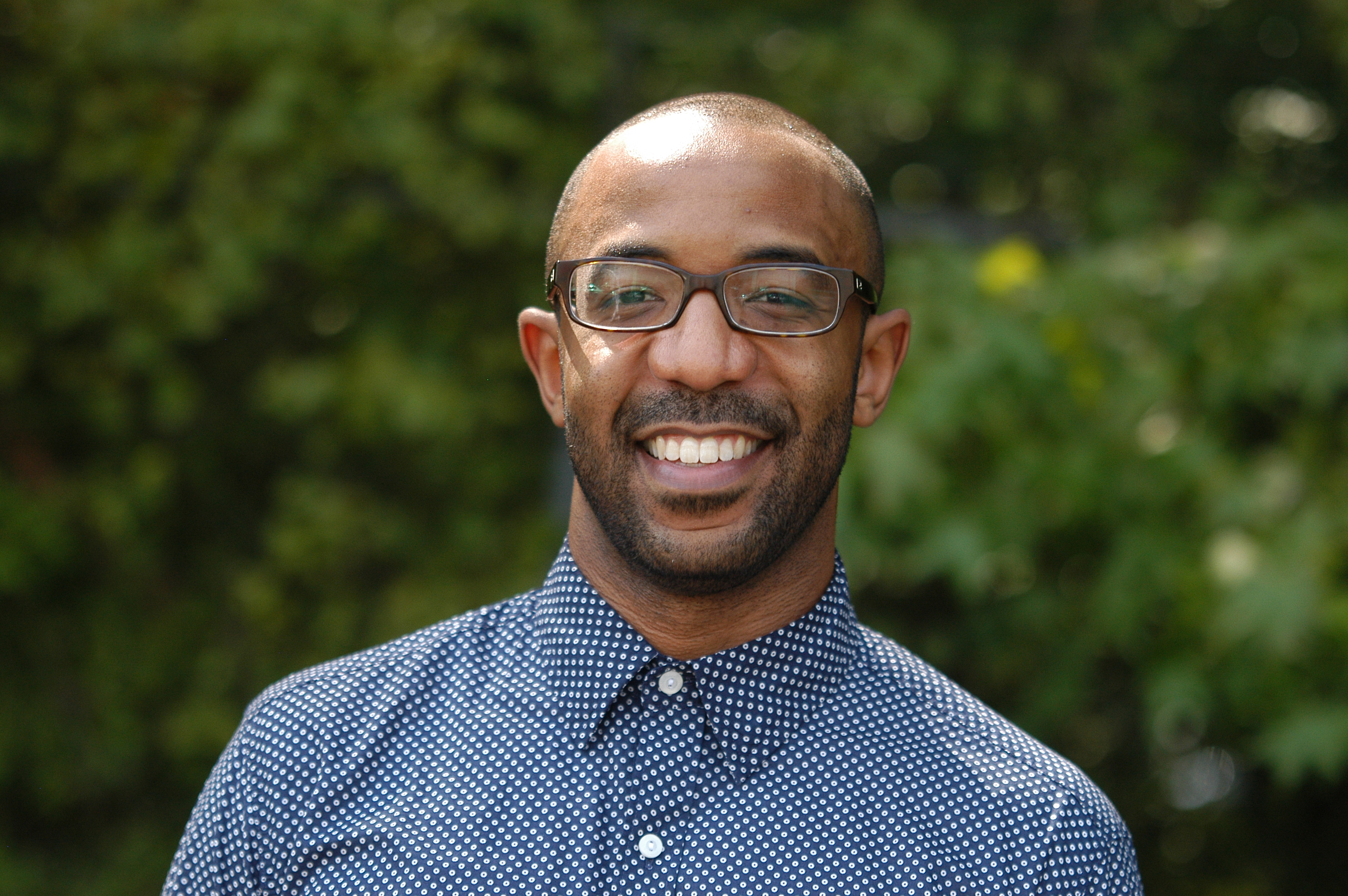 Dr. Carlos Smith