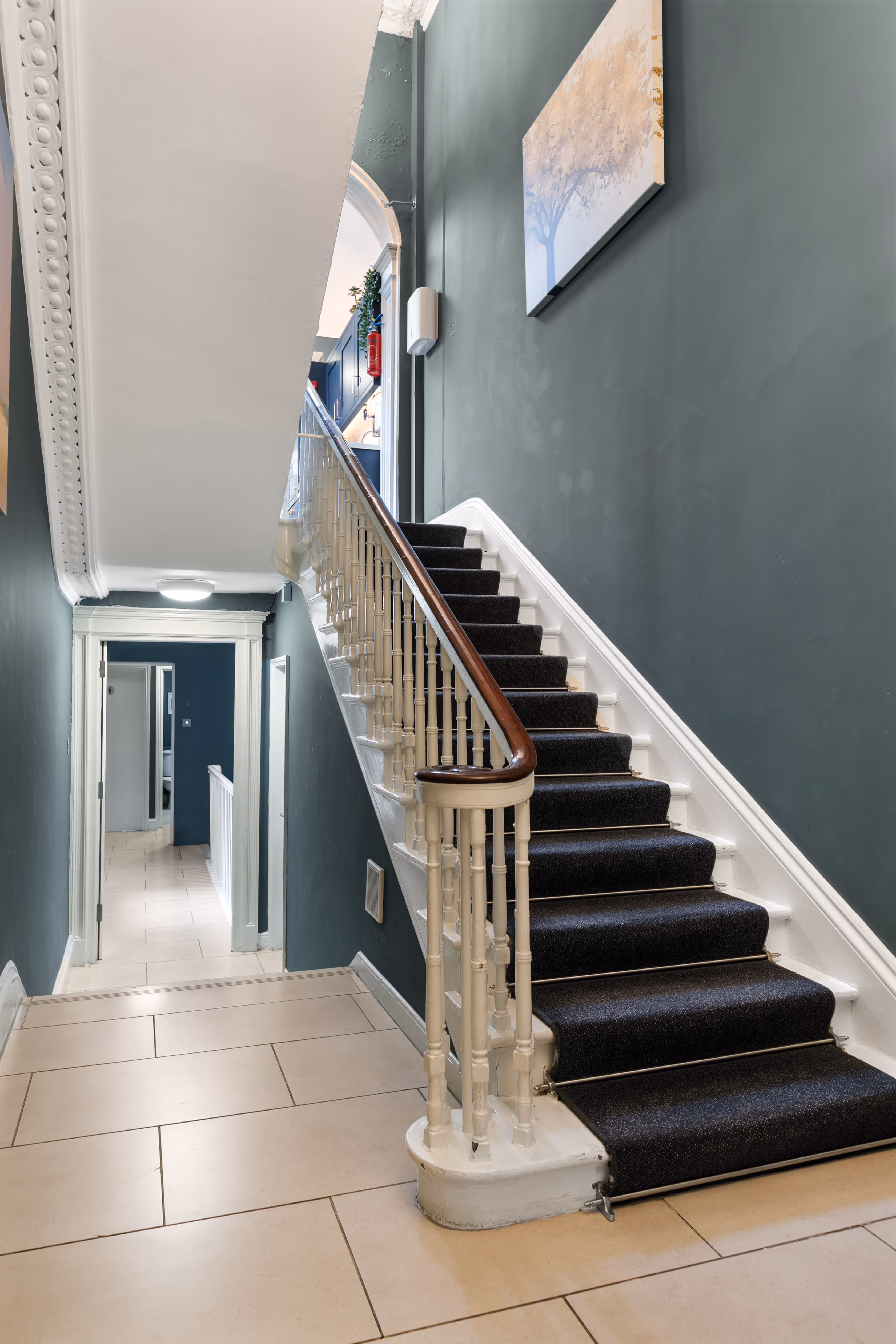 Office walkway at 17 Mount Street Upper
