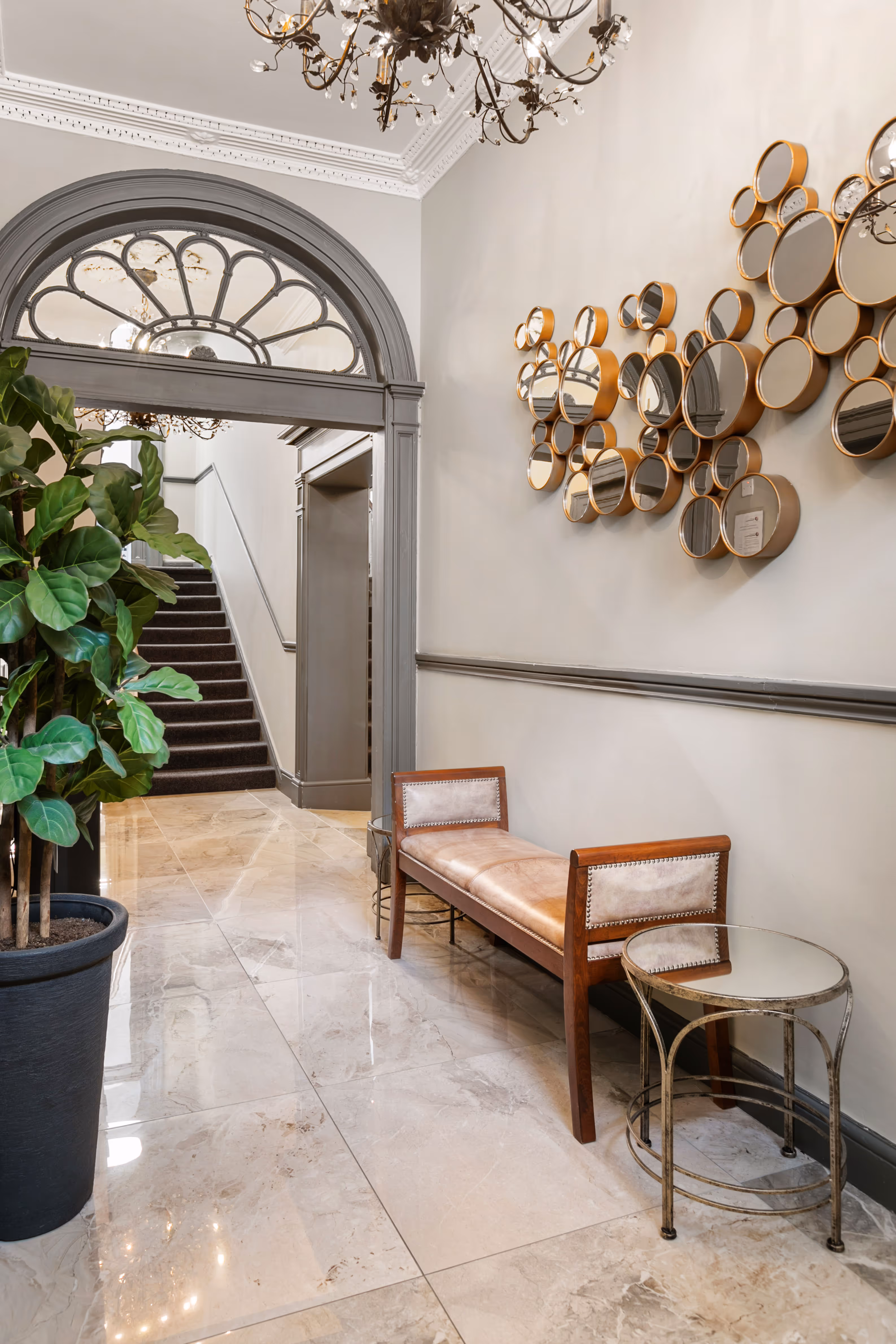 Hallway at 26-27 Mount Street Upper