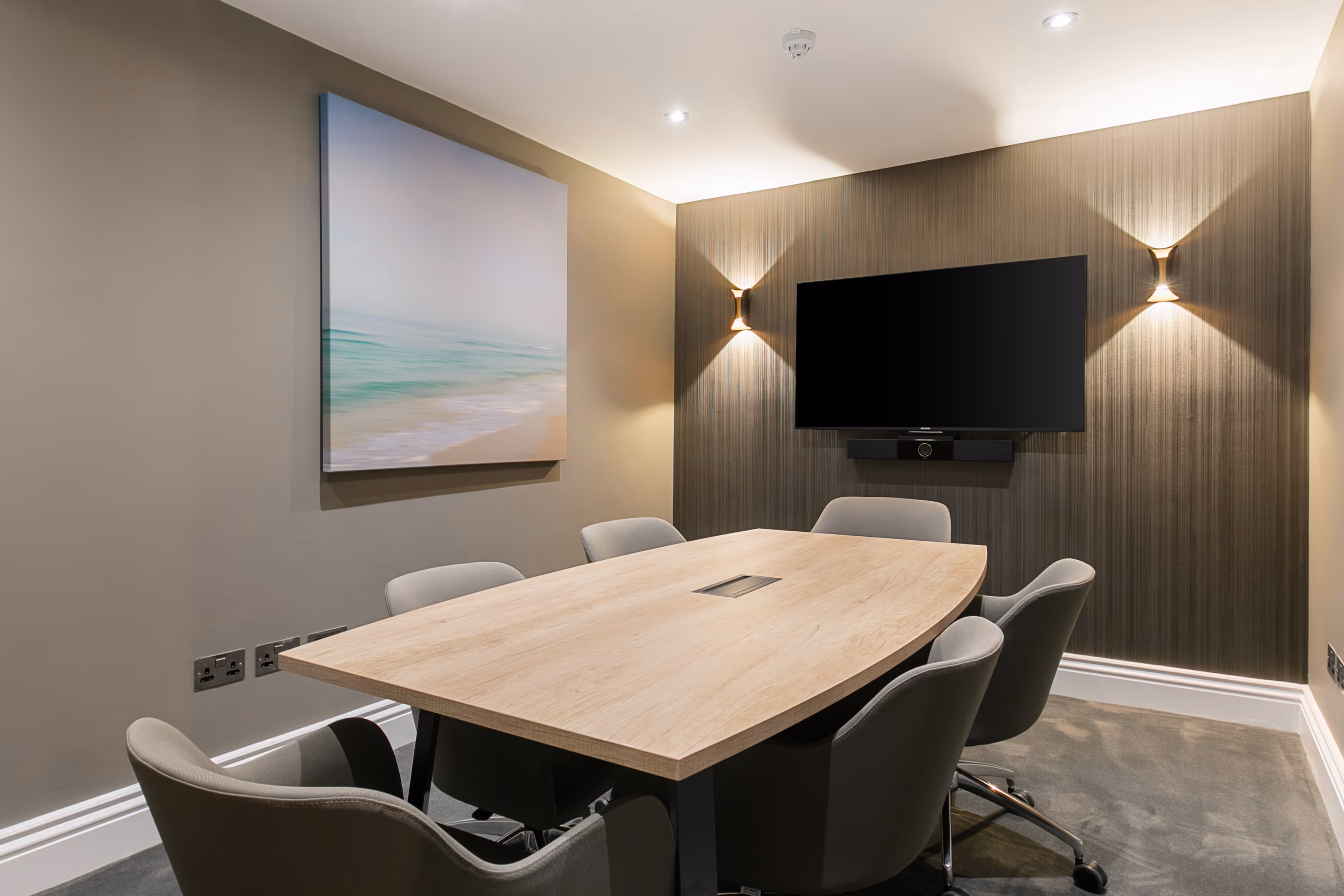 Boardroom at 7-8 Mount Street Upper