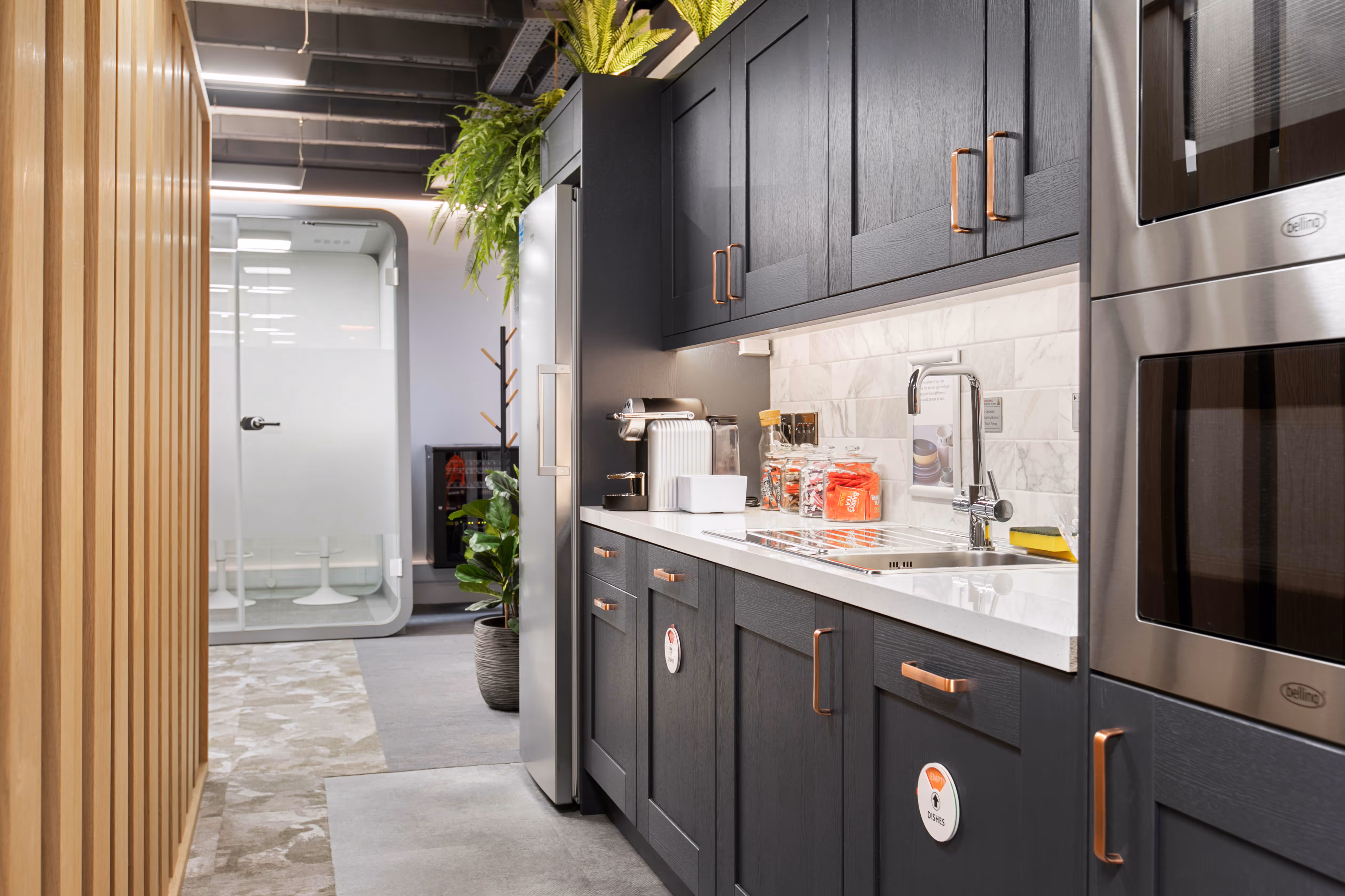 kitchen space at 25 St. Stephen's Green