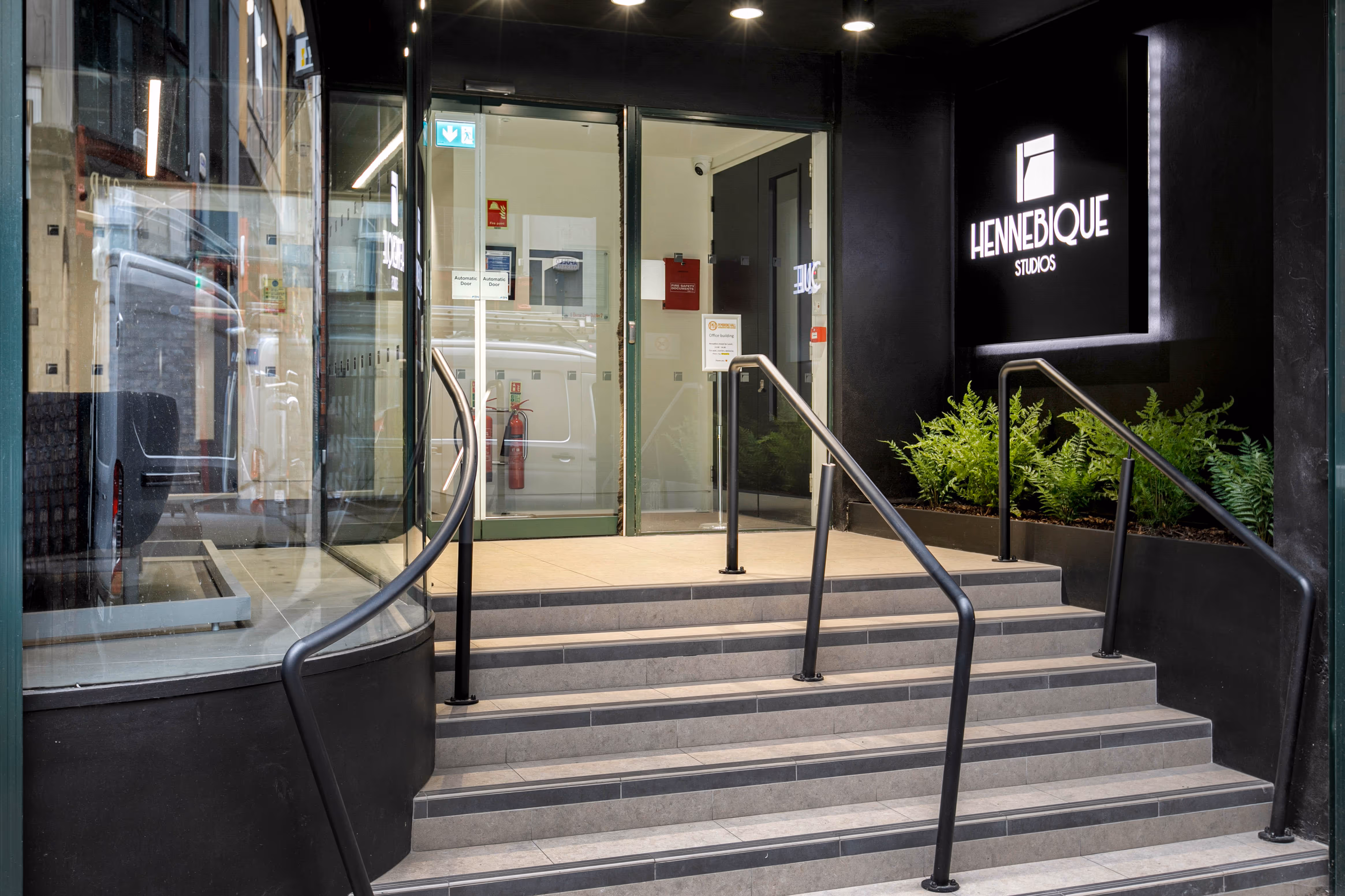 Entrance area at Hennebique