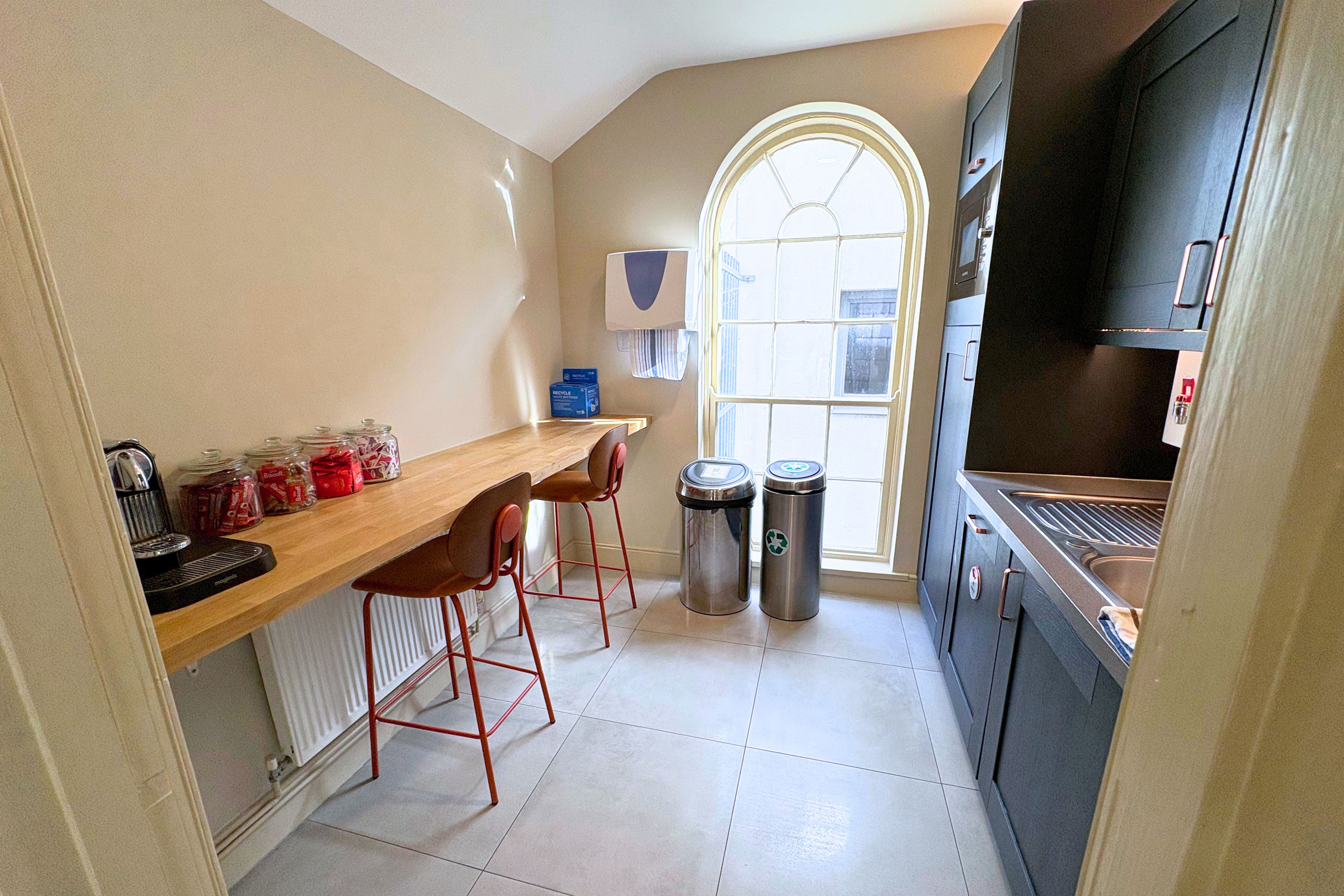 Office space in dublin for rent 5 uppper mount street