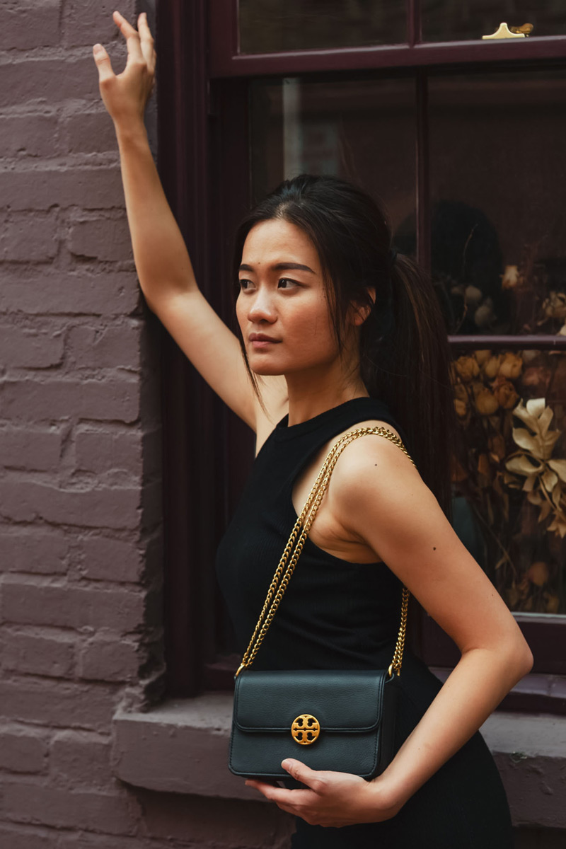 How to Get Stunning Glam Shots for Your Personal Portfolio in Alexandria, VA