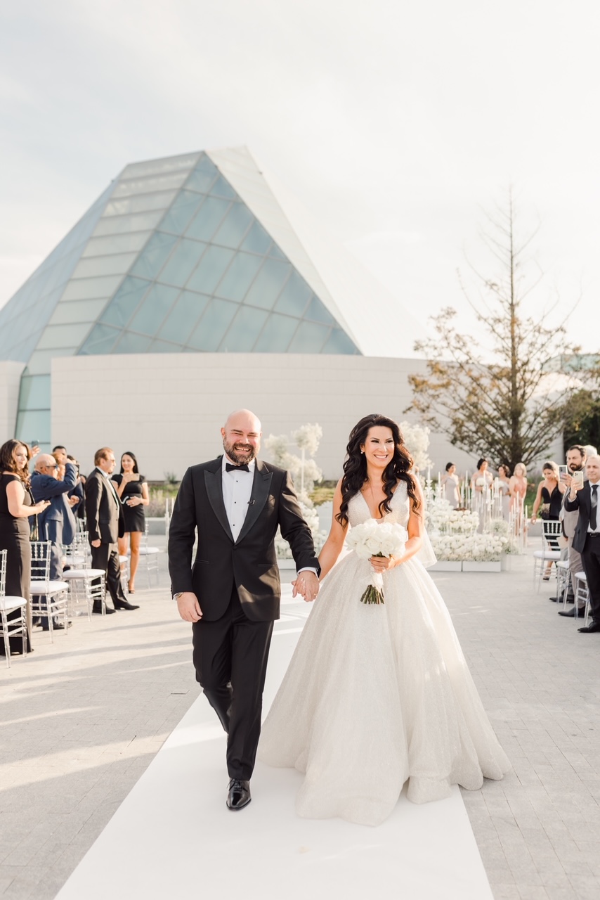 Elegant wedding celebration at Toronto's Aga Khan Museum