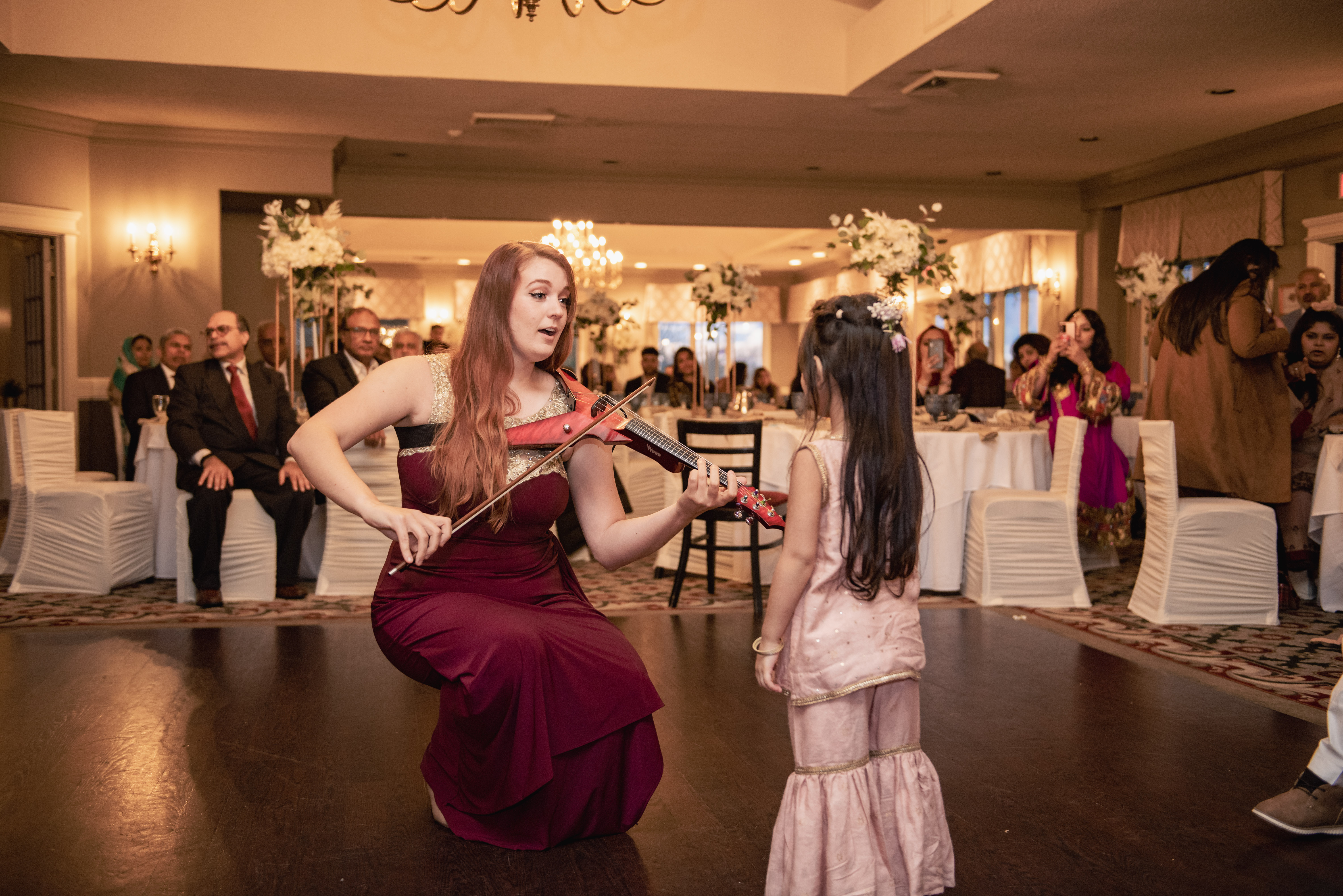 Brigit O'Regan performing live - Toronto electric violinist