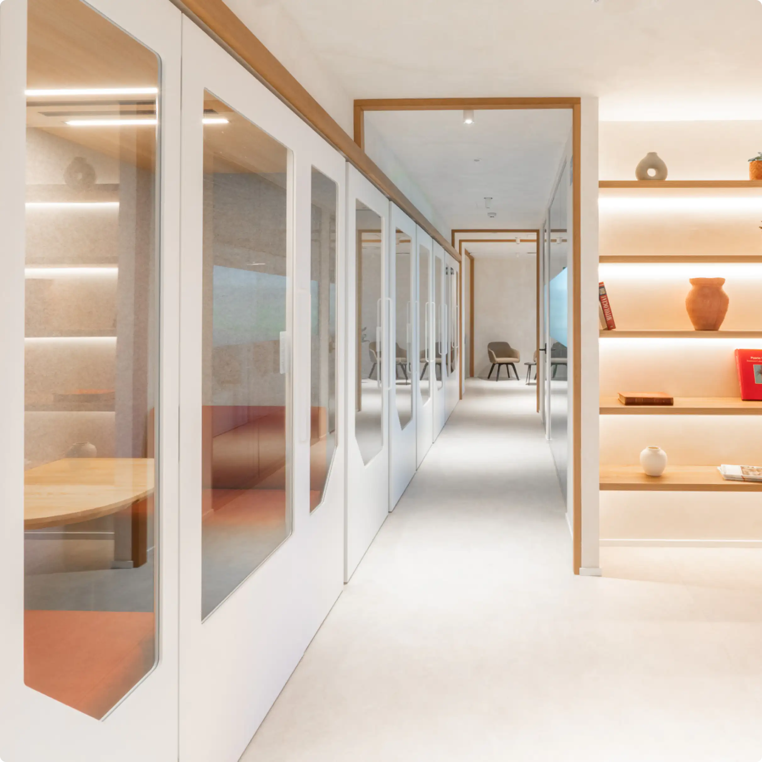 Persy Office booths in line 