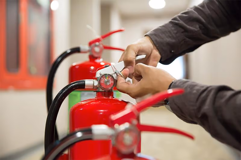 Fire extinguisher 